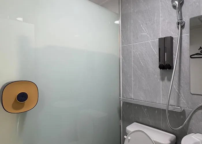 24 Myeongdong Town Гостевой дом Сеул